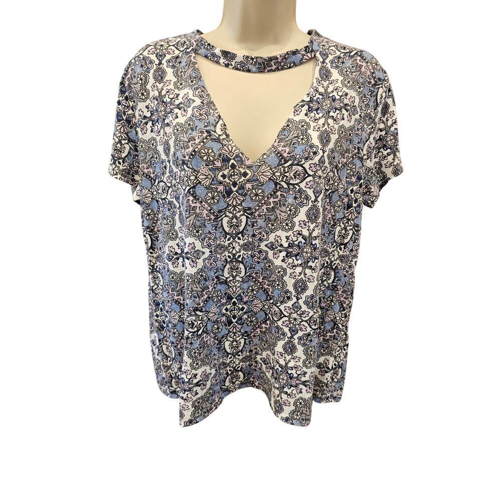 NWT aero so soft L large blue geometric relaxed fit short sleeve comfort tee NEW